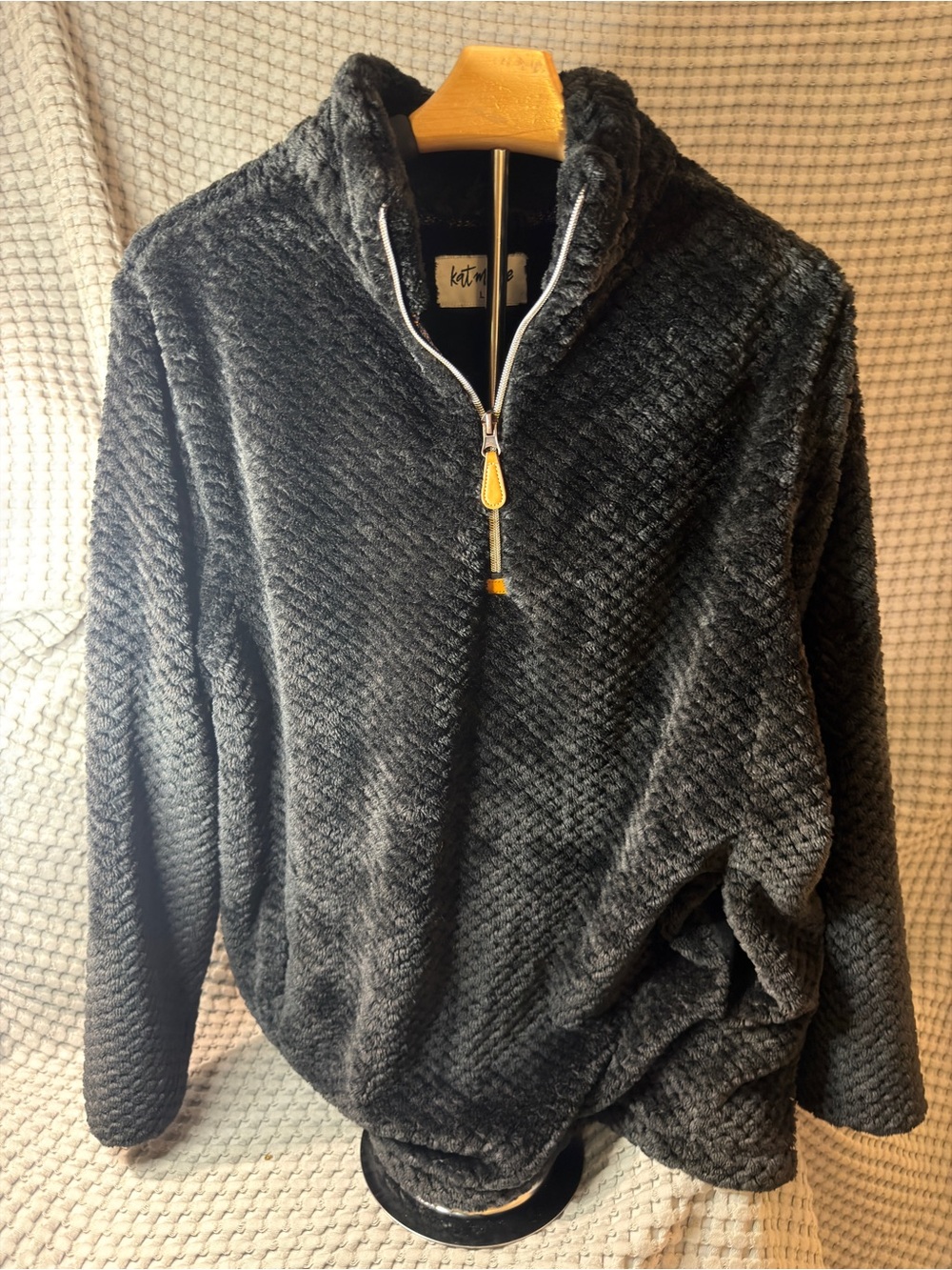 Fuzzy Plush Quilted Half-Zip Pullover - Black